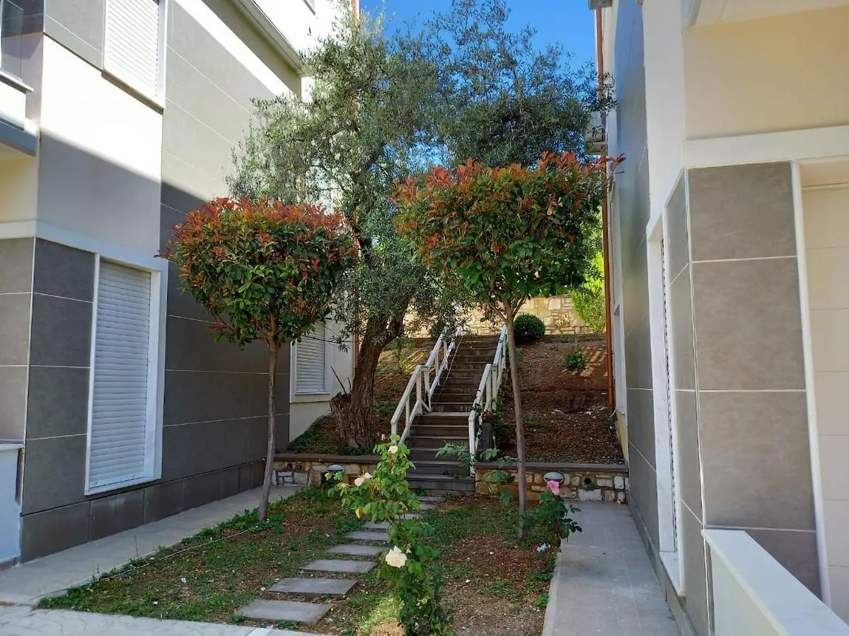 Stella Marina Family Apartment 2 Dhërmi 0*,