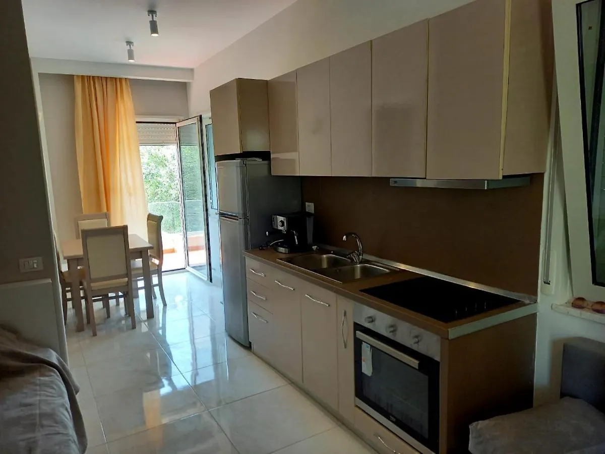 Stella Marina Family Apartment 2 Dhërmi